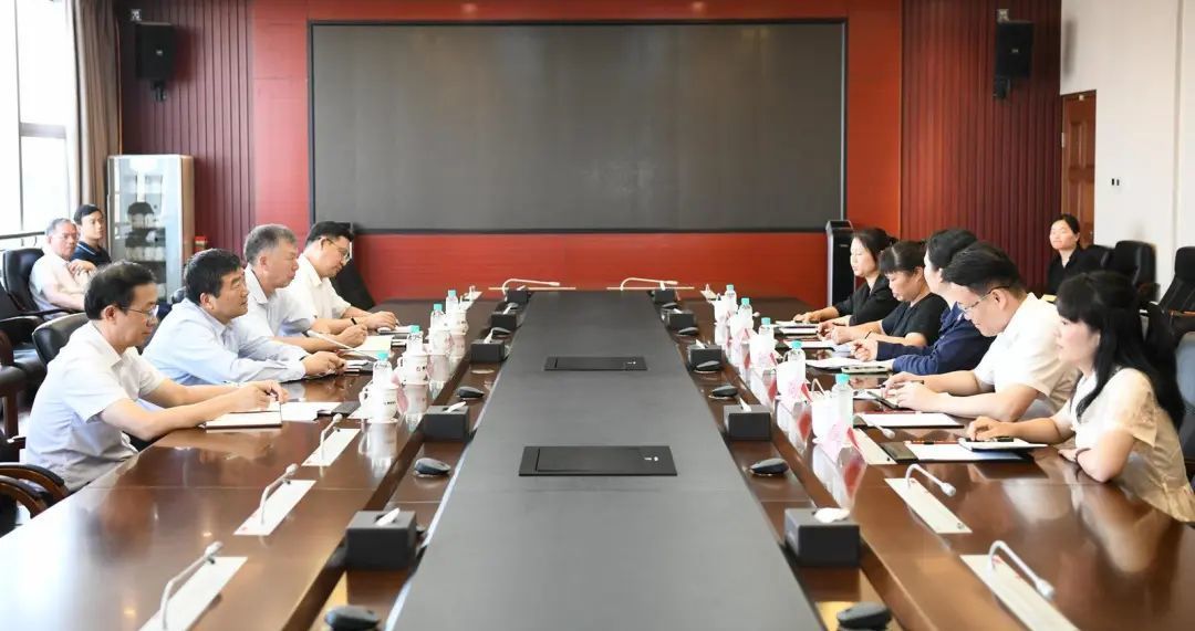 方春明到柳调研人大助力经济社会发展情况并看望慰问基层人大代表